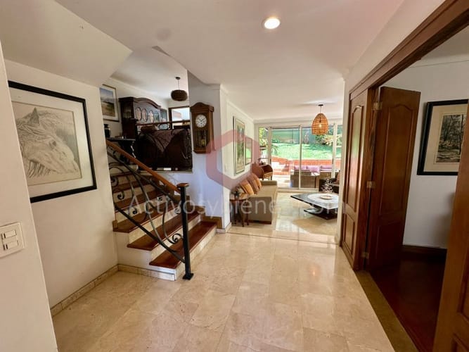 Casa de 4 alcobas en venta en Las Lomas, Medellín, 360 m² · foto 14 de 24