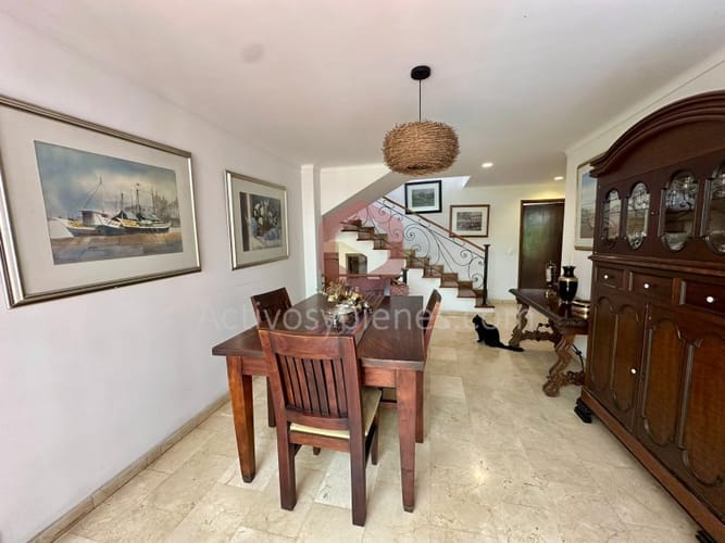 Casa de 4 alcobas en venta en Las Lomas, Medellín, 360 m² · foto 17 de 24