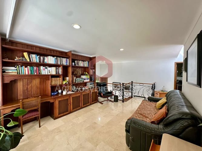 Casa de 4 alcobas en venta en Las Lomas, Medellín, 360 m² · foto 20 de 24