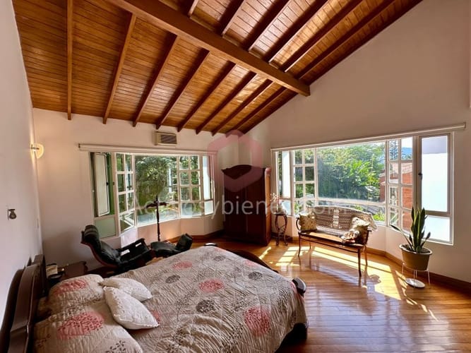 Casa de 4 alcobas en venta en Las Lomas, Medellín, 360 m² · foto 22 de 24