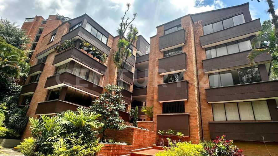 Apartamento de 3 alcobas en venta en San Lucas, Medellín, 268 m² · foto 19 de 19