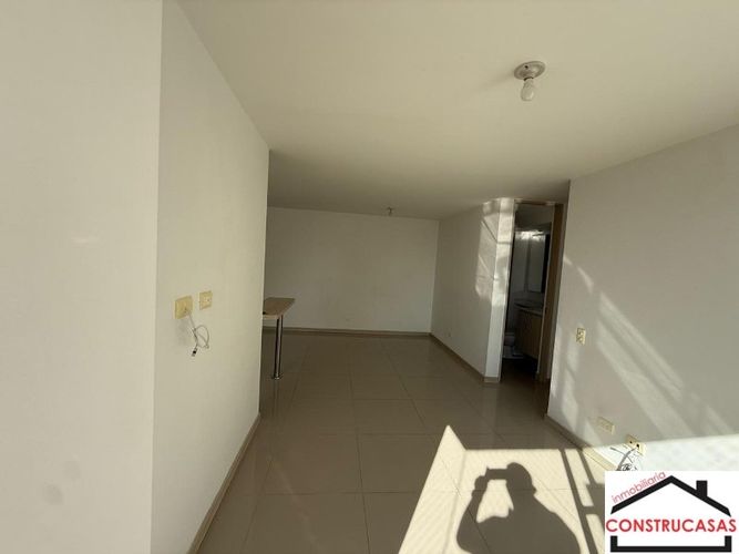 Apartamento de 3 alcobas en venta en Amazonia, Bello, 65 m² · foto 4 de 24