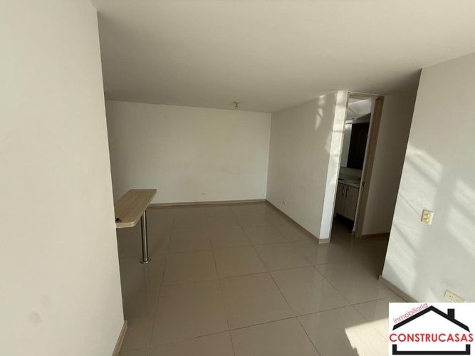 Apartamento de 3 alcobas en venta en Amazonia, Bello, 65 m² · foto 8 de 24