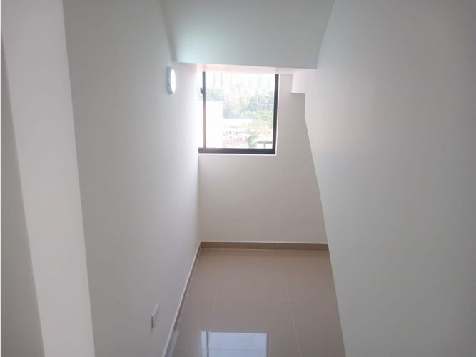 Apartamento de 2 alcobas en venta en Calle Larga, Sabaneta, 126 m² · foto 7 de 18