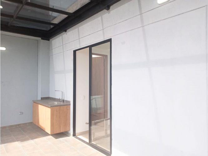 Apartamento de 2 alcobas en venta en Calle Larga, Sabaneta, 126 m² · foto 8 de 18