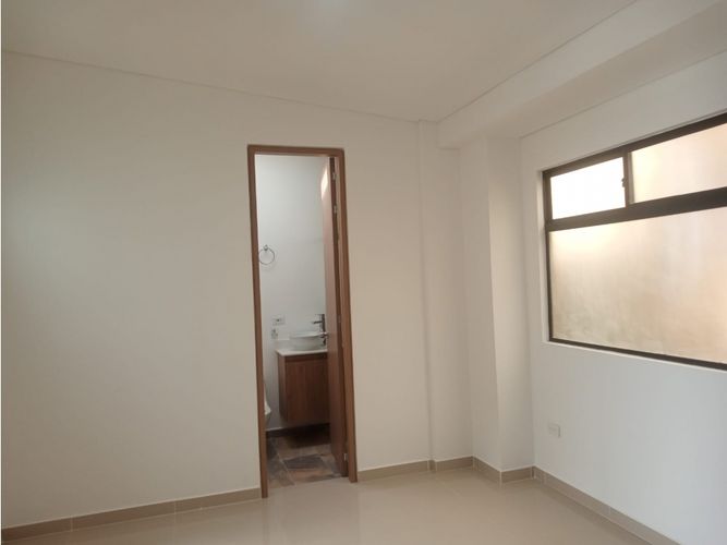 Apartamento de 2 alcobas en venta en Calle Larga, Sabaneta, 126 m² · foto 9 de 18