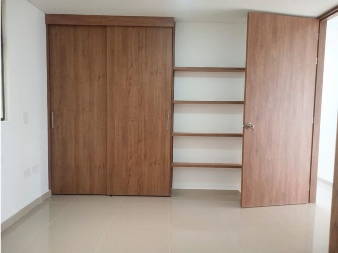 Apartamento de 2 alcobas en venta en Calle Larga, Sabaneta, 126 m² · foto 10 de 18