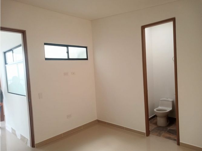 Apartamento de 2 alcobas en venta en Calle Larga, Sabaneta, 126 m² · foto 15 de 18
