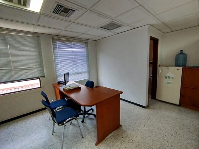 Oficina en arriendo en Centro, Santa Marta, 30 m² · foto 3 de 6