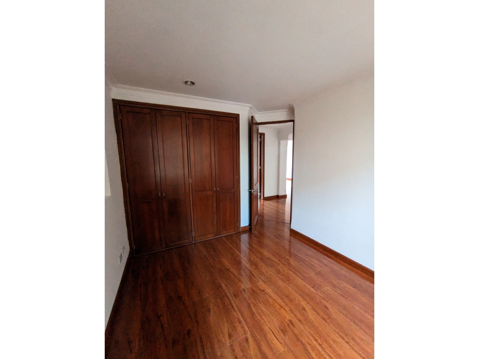 Apartamento en venta en El Chico, Bogotá · foto 5 de 24