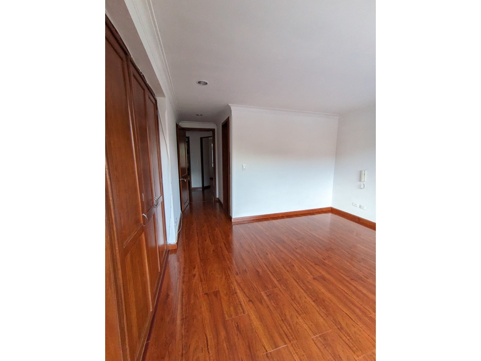 Apartamento en venta en El Chico, Bogotá · foto 7 de 24
