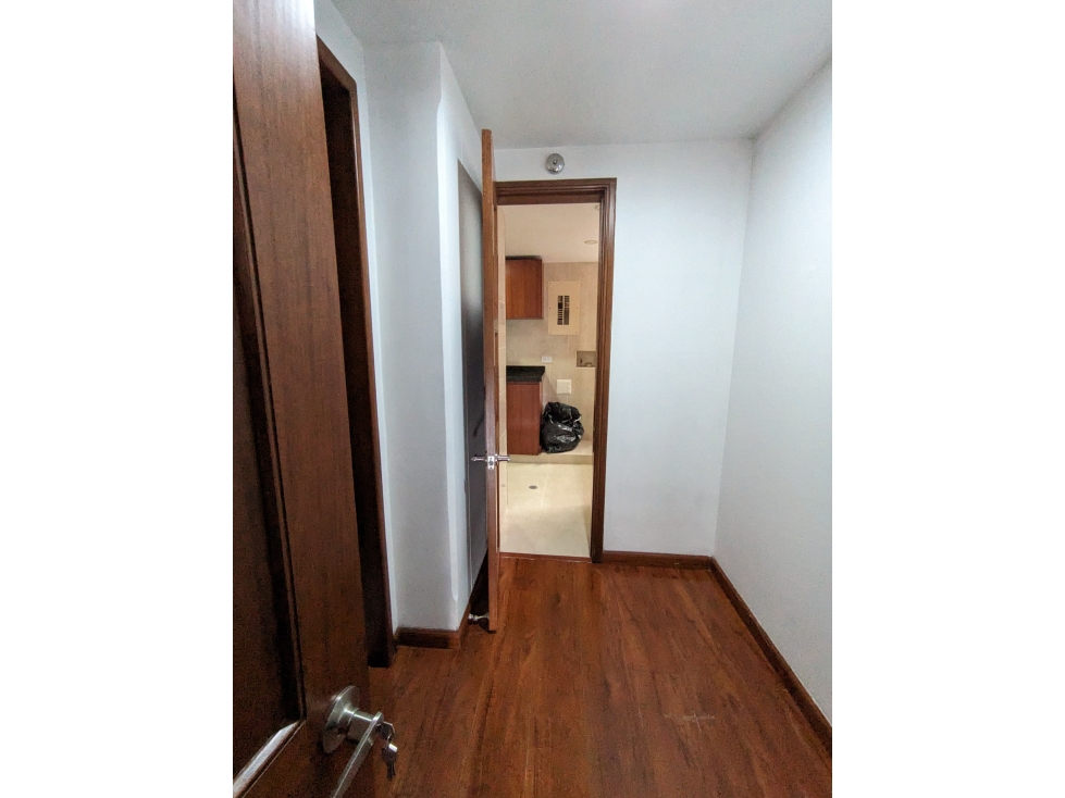 Apartamento en venta en El Chico, Bogotá · foto 11 de 24