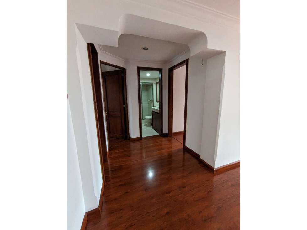 Apartamento en venta en El Chico, Bogotá · foto 12 de 24