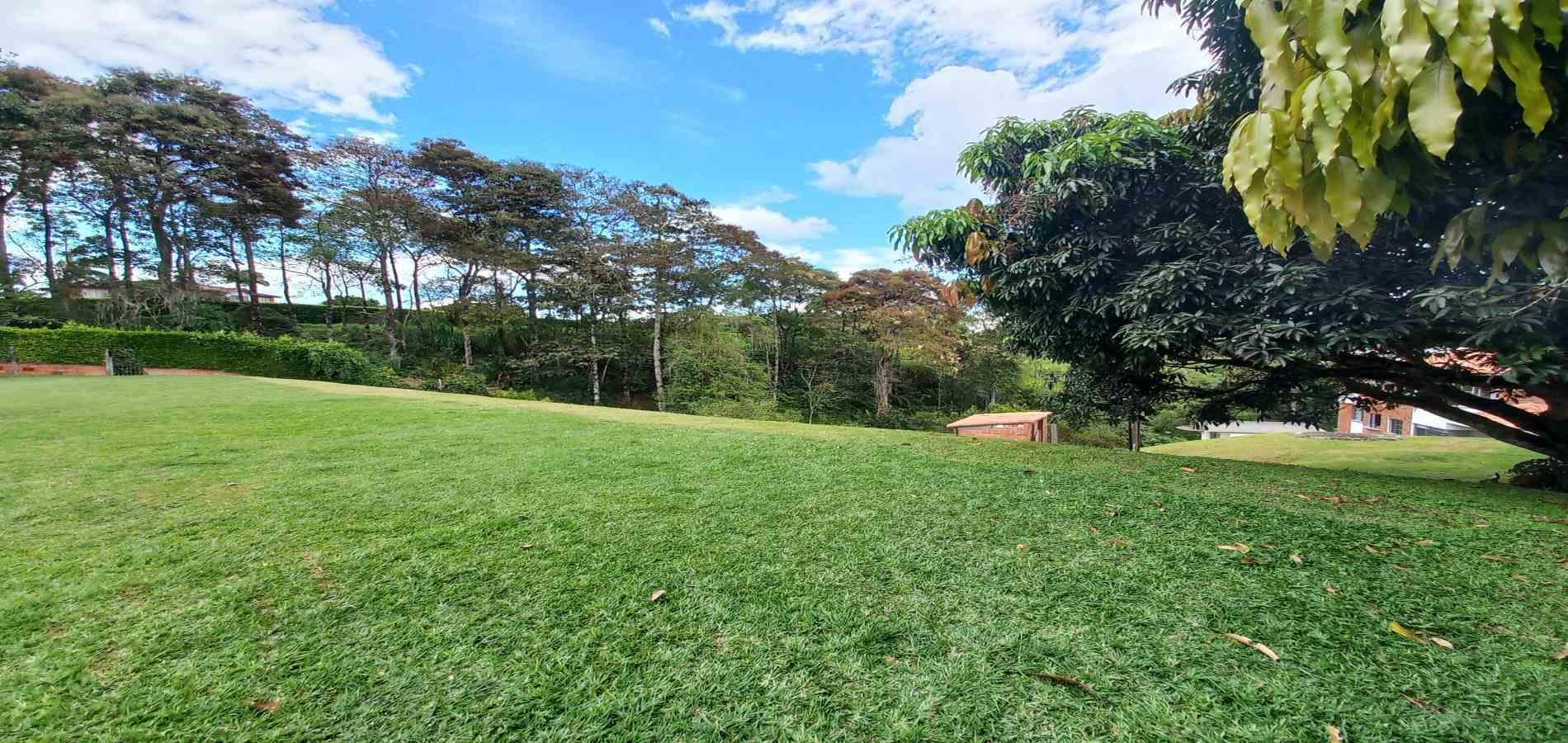 Casa en venta en Tribunas Corcega, Pereira · foto 9 de 21
