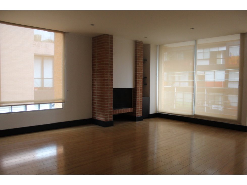 Apartamento en venta en Chico, Bogotá · foto 3 de 18