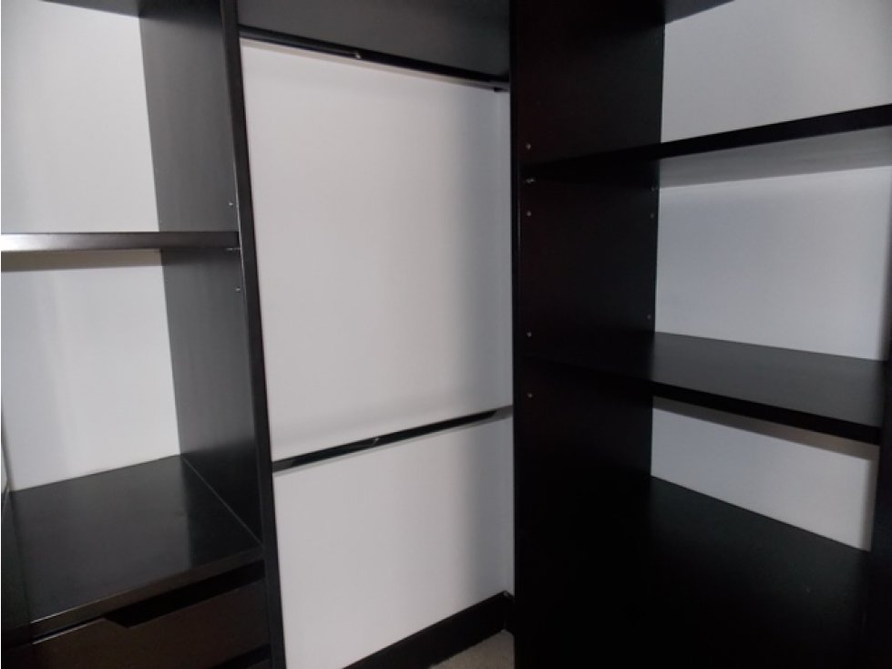 Apartamento en venta en Chico, Bogotá · foto 11 de 18