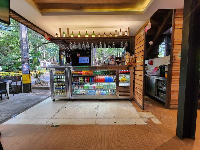 Local en arriendo en El Poblado, Medellín, 300 m² · foto 9 de 24
