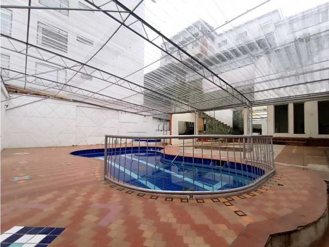 Casa en venta en La Camelia, Manizales · foto 2 de 24