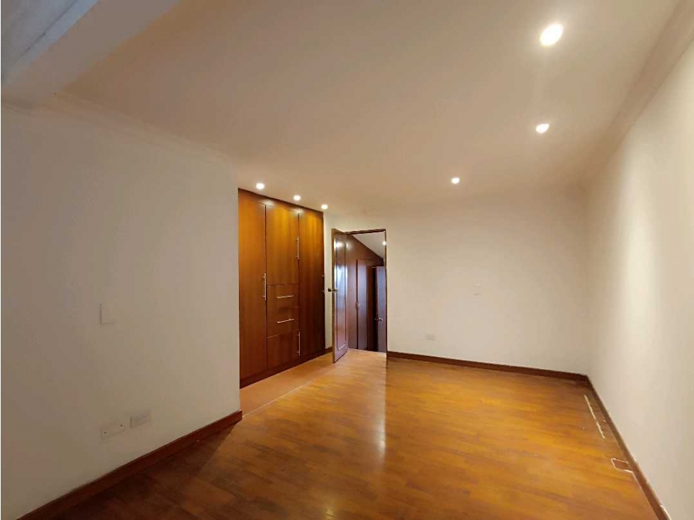 Casa en venta en La Camelia, Manizales · foto 18 de 24