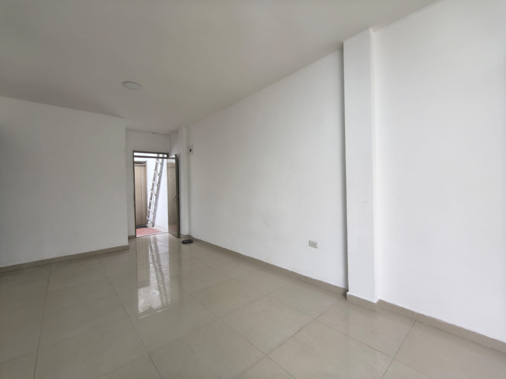 Apartaestudio en arriendo en Alameda, Cali · foto 2 de 9