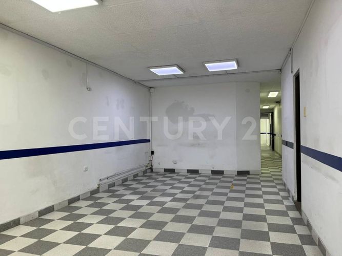 Local en arriendo en El Estadio, Chía, 200 m² · foto 2 de 22