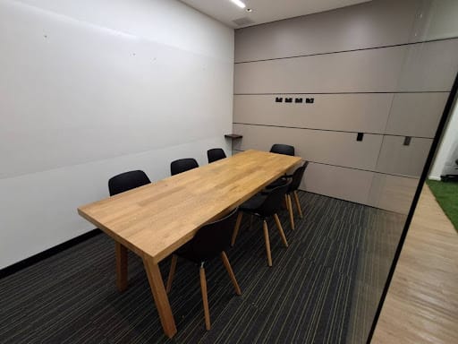 Oficina en arriendo en Milla De Oro, Medellín, 55 m² · foto 5 de 17