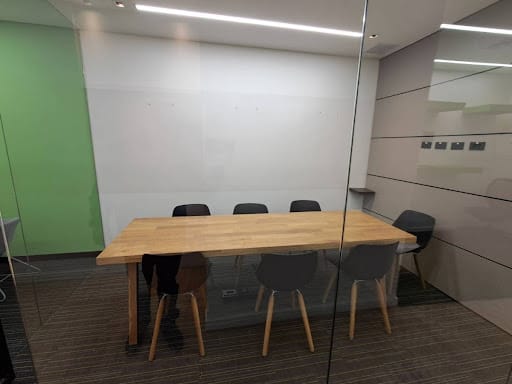 Oficina en arriendo en Milla De Oro, Medellín, 55 m² · foto 7 de 17