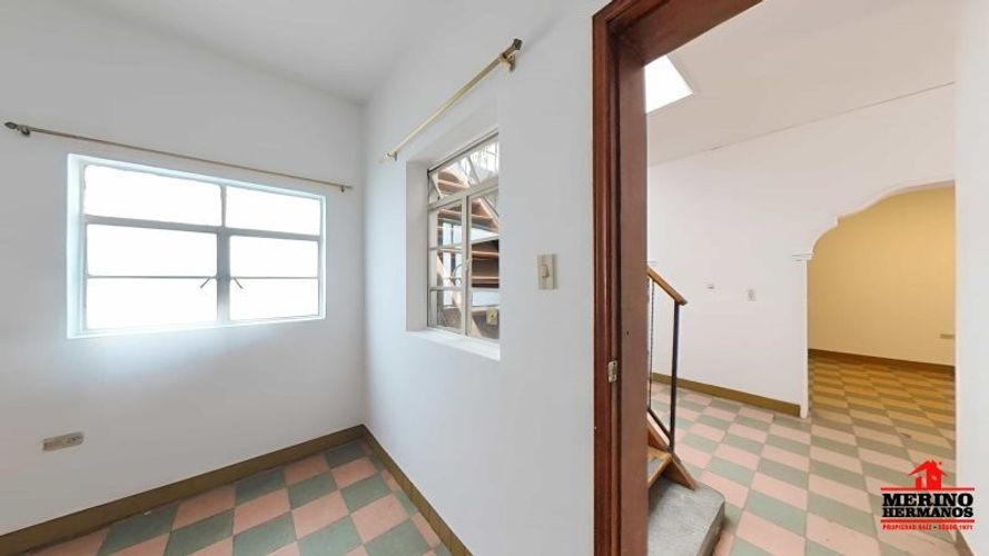Casa de 7 alcobas en venta en Centro Administrativo, Medellín, 346 m² · foto 3 de 22