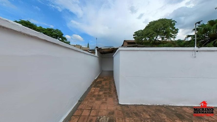 Casa de 7 alcobas en venta en Centro Administrativo, Medellín, 346 m² · foto 18 de 22