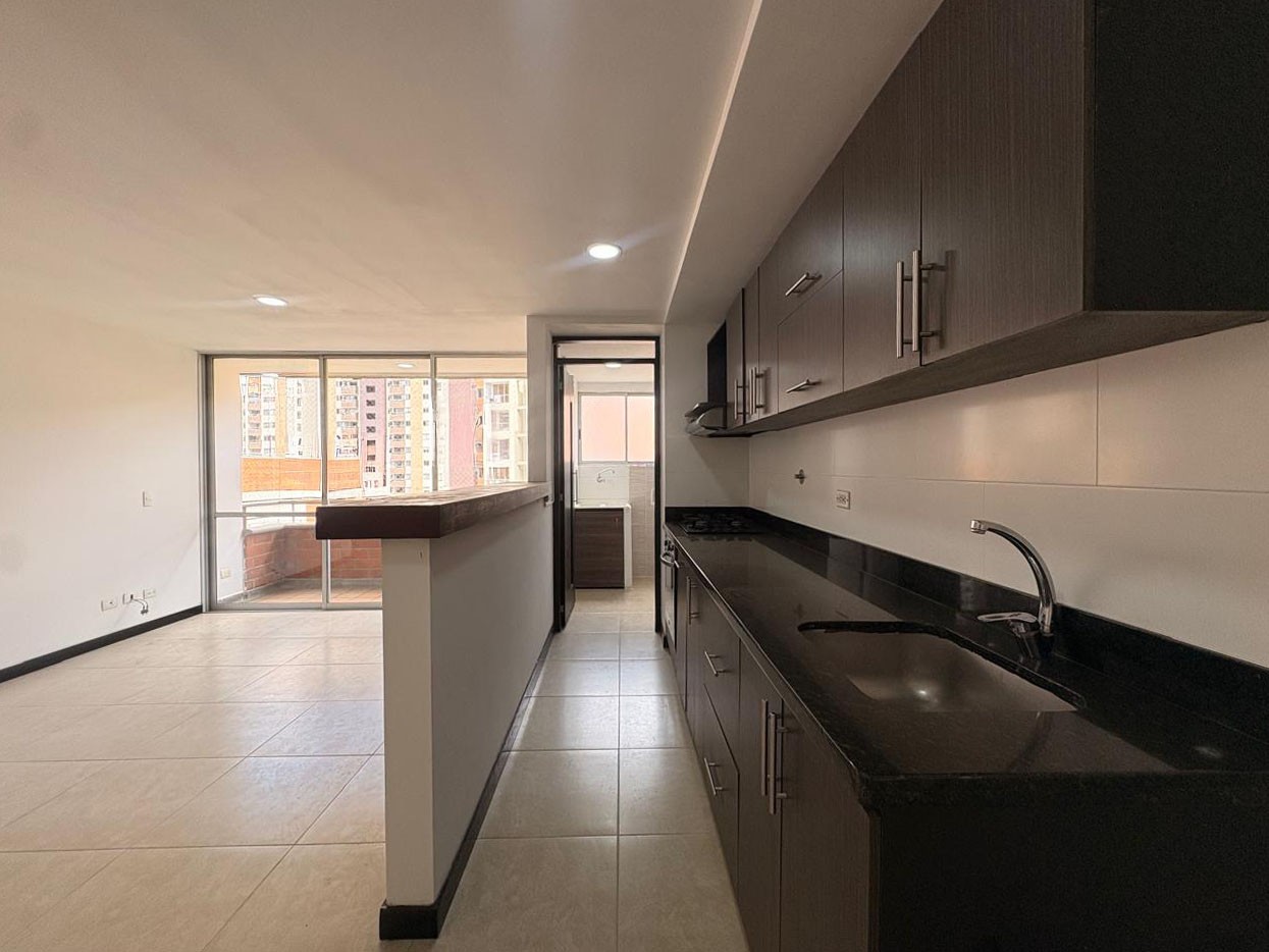 Apartamento en arriendo en Vereda La Doctora, Sabaneta · foto 12 de 13
