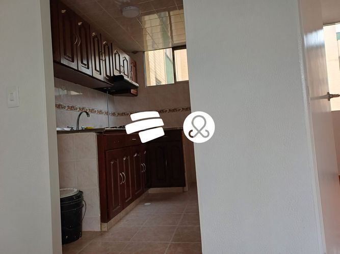 Apartamento de 3 alcobas en venta en Laguna Larga, Madrid, 51 m² · foto 5 de 19