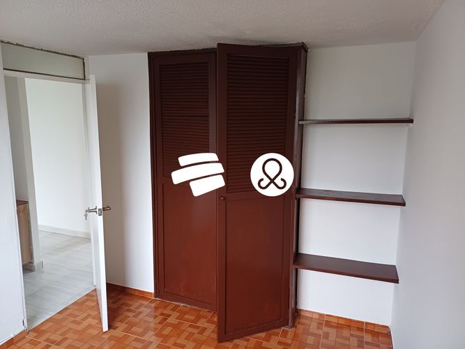 Apartamento de 3 alcobas en venta en Laguna Larga, Madrid, 51 m² · foto 11 de 19