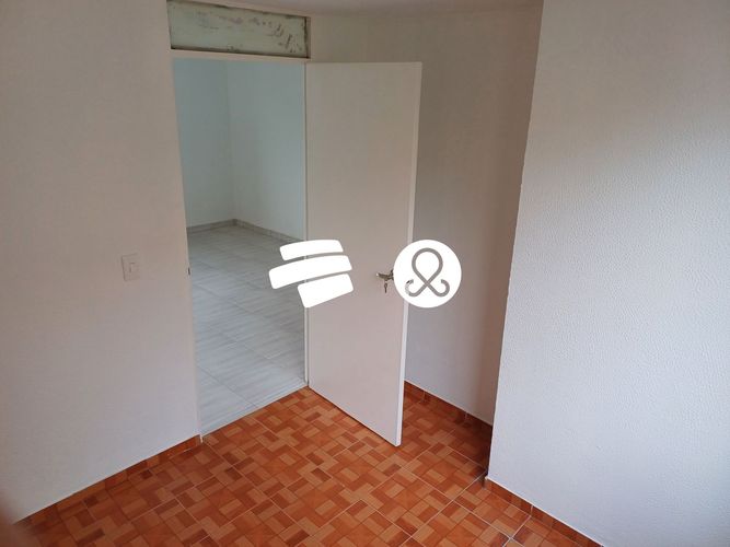 Apartamento de 3 alcobas en venta en Laguna Larga, Madrid, 51 m² · foto 13 de 19