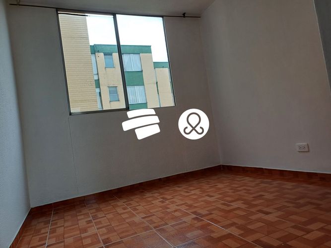 Apartamento de 3 alcobas en venta en Laguna Larga, Madrid, 51 m² · foto 16 de 19