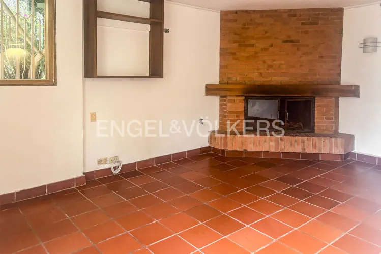 Casa de 5 alcobas en arriendo en Sindamanoy, Sopó, 300 m² · foto 15 de 20