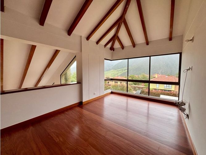 Casa en venta en Agrupación Macadamia, La Calera · foto 9 de 21