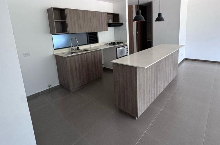 Apartamento de 3 alcobas en arriendo en Mugá, Envigado, 125 m² · foto 2 de 16