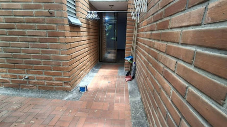 Apartamento de 1 alcoba en arriendo en Milla De Oro, Medellín, 100 m² · foto 9 de 14