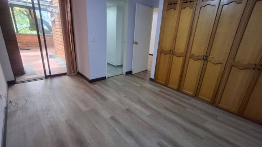 Apartamento de 1 alcoba en arriendo en Milla De Oro, Medellín, 100 m² · foto 10 de 14