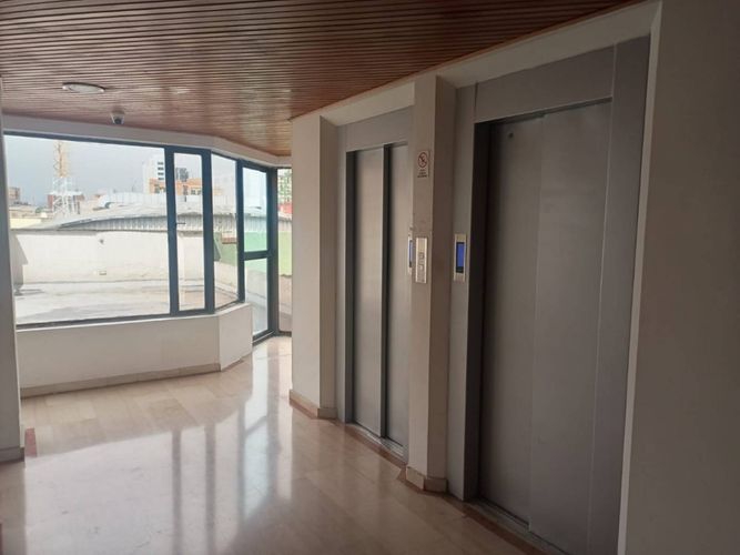 Apartaestudio en venta en Chapinero Central, Bogotá, 32 m² · foto 4 de 15