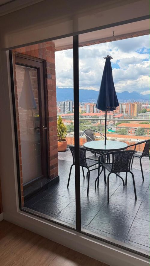 Apartamento de 3 alcobas en venta en Colina Campestre, Bogotá, 335 m² · foto 6 de 24