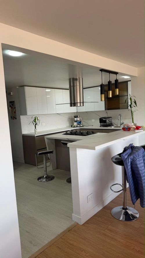 Apartamento de 3 alcobas en venta en Colina Campestre, Bogotá, 335 m² · foto 20 de 24