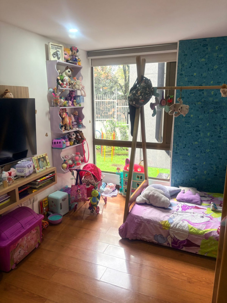 Apartamento en venta en Niza, Bogotá · foto 9 de 14