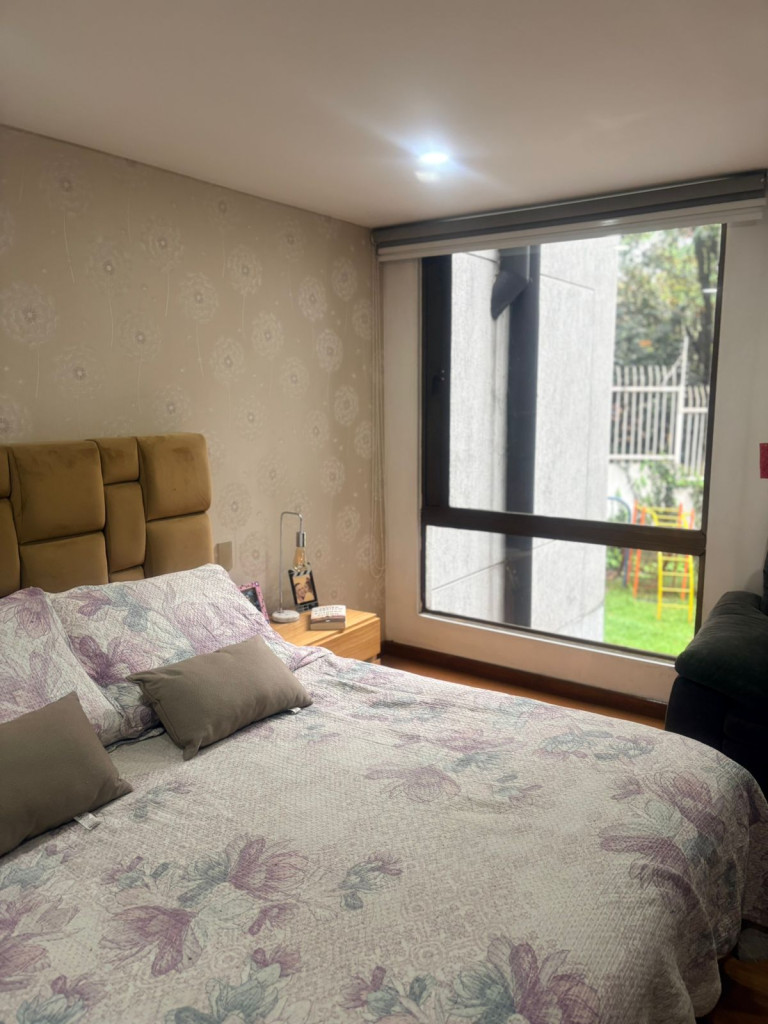 Apartamento en venta en Niza, Bogotá · foto 10 de 14