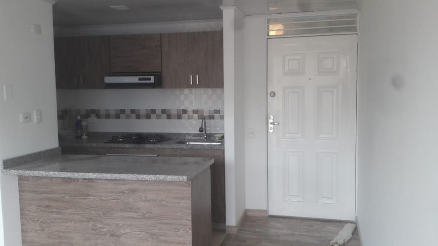 Apartamento de 3 alcobas en venta en Girardot, Girardot, 66 m² · foto 4 de 6