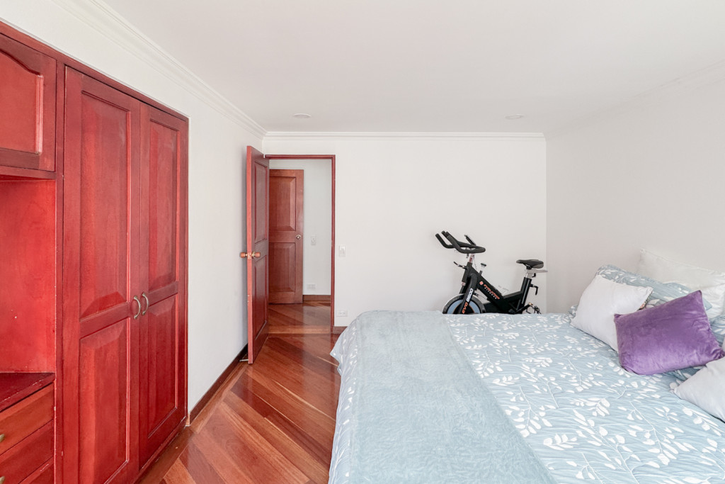 Apartamento en venta en Santa Barbara Occidental, Bogotá · foto 16 de 24