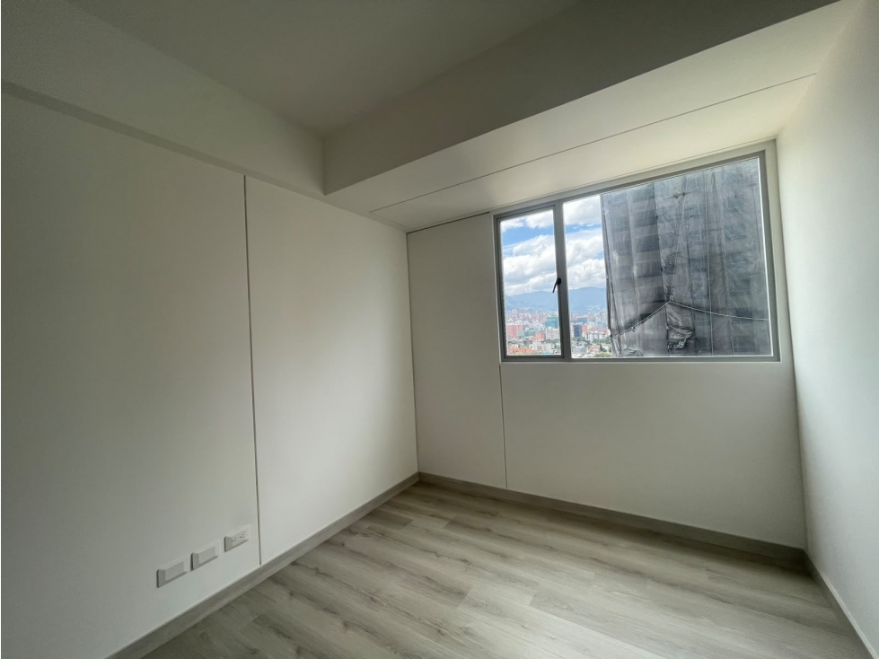 Apartamento en arriendo en Ciudad Del Río, Medellín · foto 5 de 23