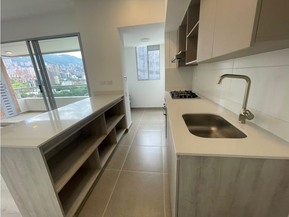 Apartamento en arriendo en Ciudad Del Río, Medellín · foto 10 de 23