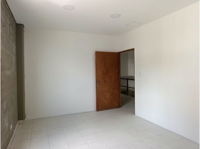 Bodega en arriendo en La Tablaza, La Estrella, 530 m² · foto 10 de 12