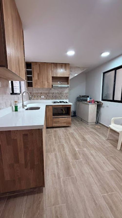 Casa de 4 alcobas en venta en Suramericana, Medellín, 143 m² · foto 6 de 24